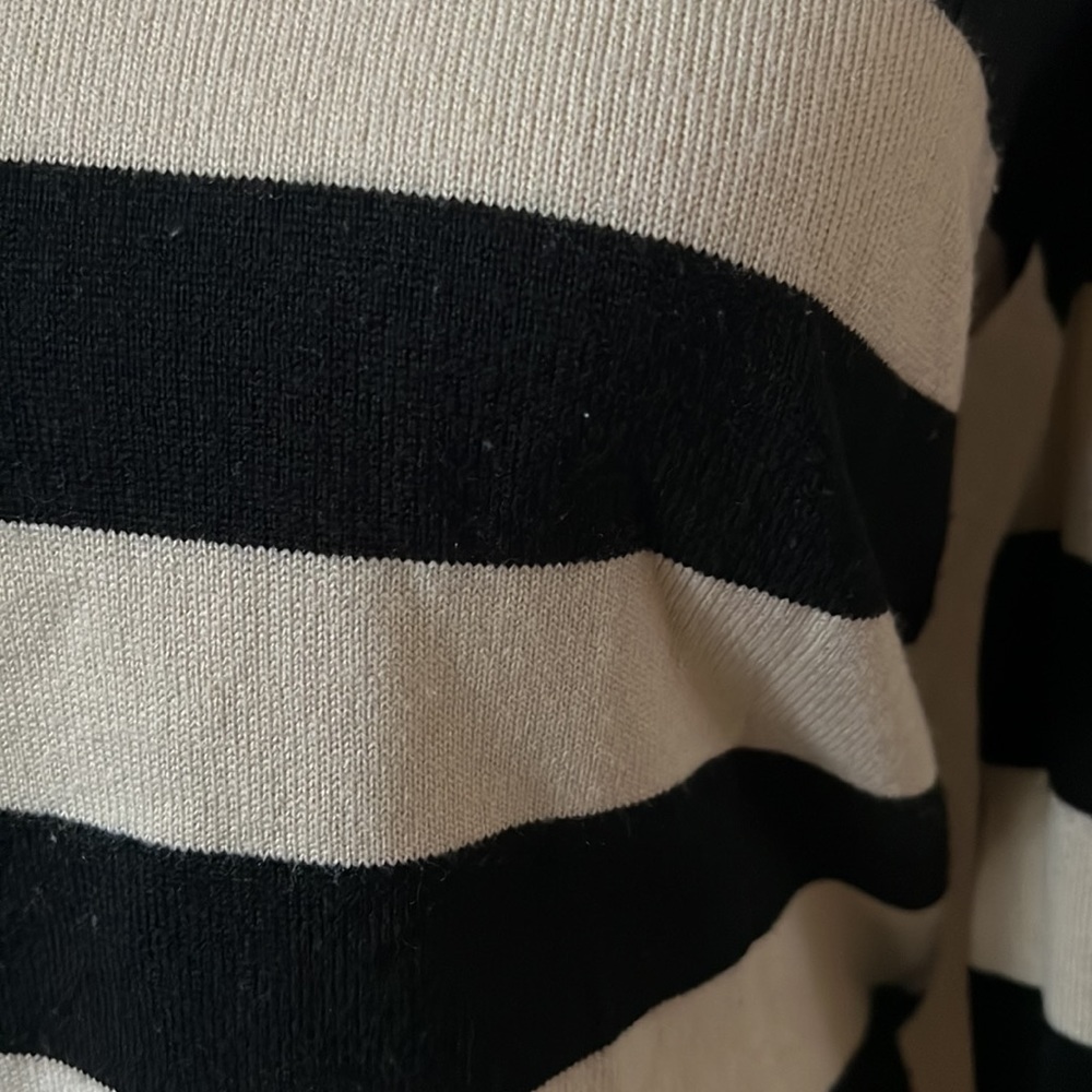 Soft Lightweight Sweater - Picture 7 of 10